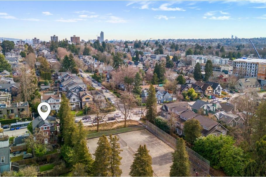 1727 Macdonald Street Vancouver, BC - 36