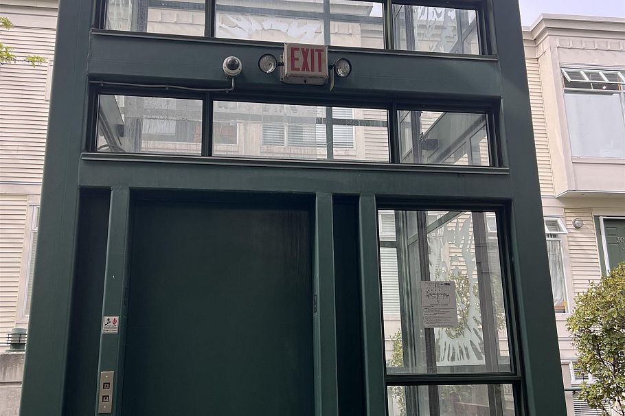 311 3727 W 10th Avenue Vancouver, BC - 5