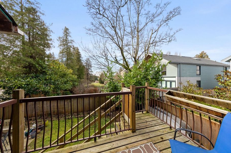 1727 Macdonald Street Vancouver, BC - 18