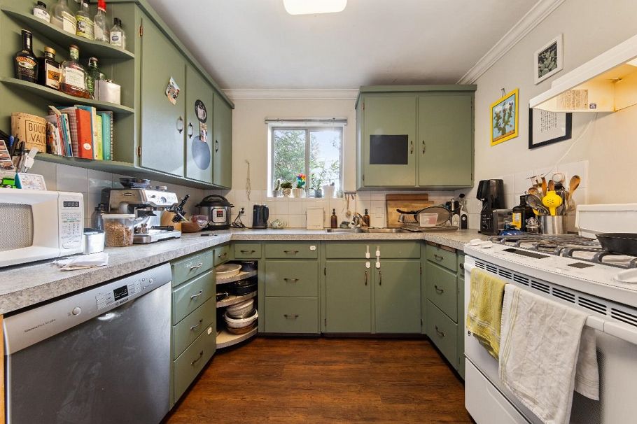 1727 Macdonald Street Vancouver, BC - 24