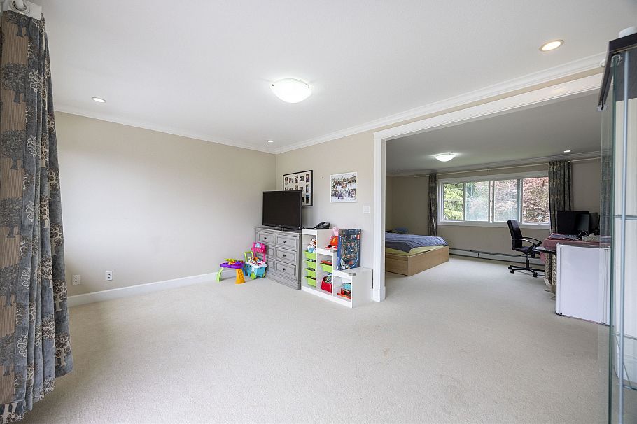 915 W 33rd Avenue Vancouver, BC - 31