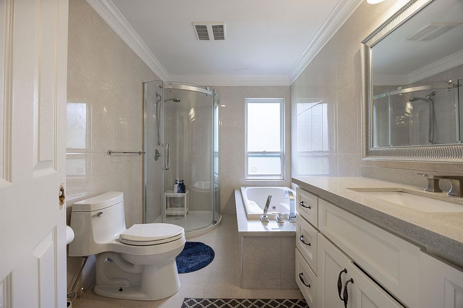 915 W 33rd Avenue Vancouver, BC - 23