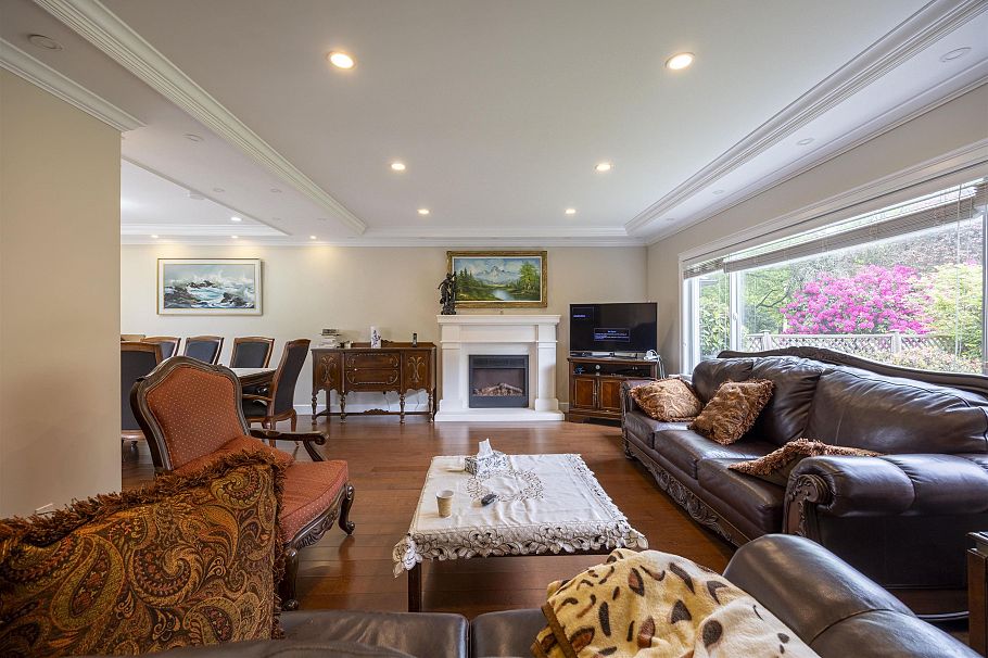 915 W 33rd Avenue Vancouver, BC - 16