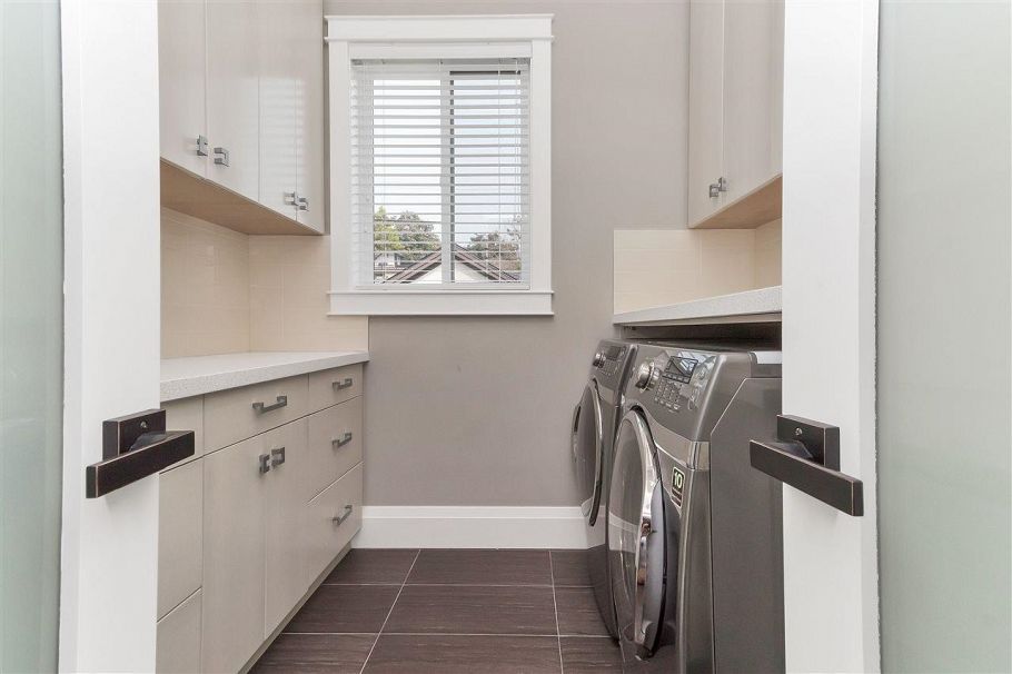 4217 W 16th Avenue Vancouver, BC - 20