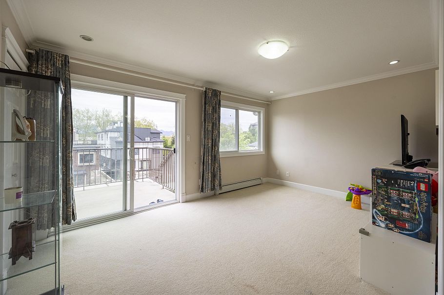 915 W 33rd Avenue Vancouver, BC - 30