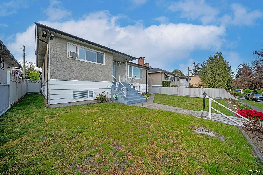 1359 E 64th Avenue Vancouver, BC - 28