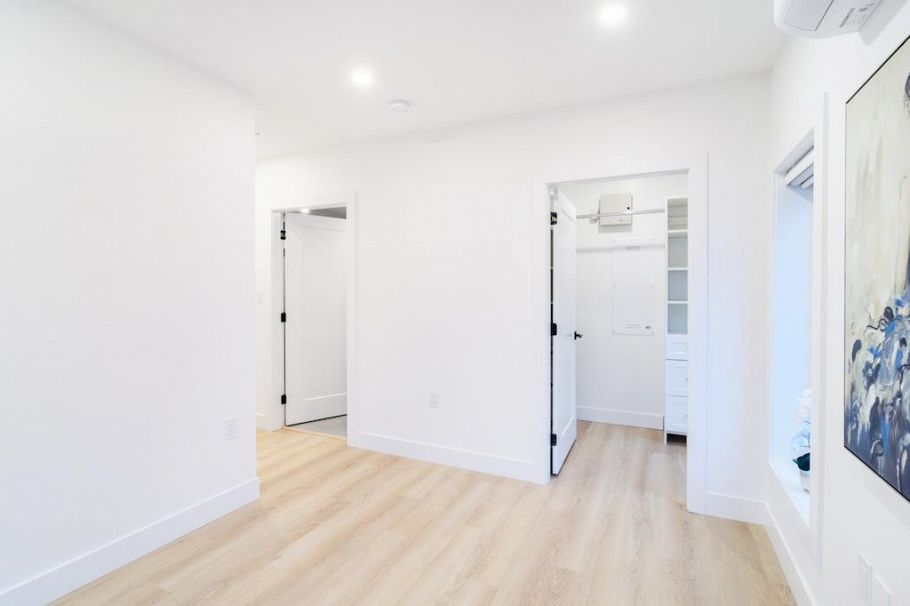 3304 Wellington Avenue Vancouver, BC - 29