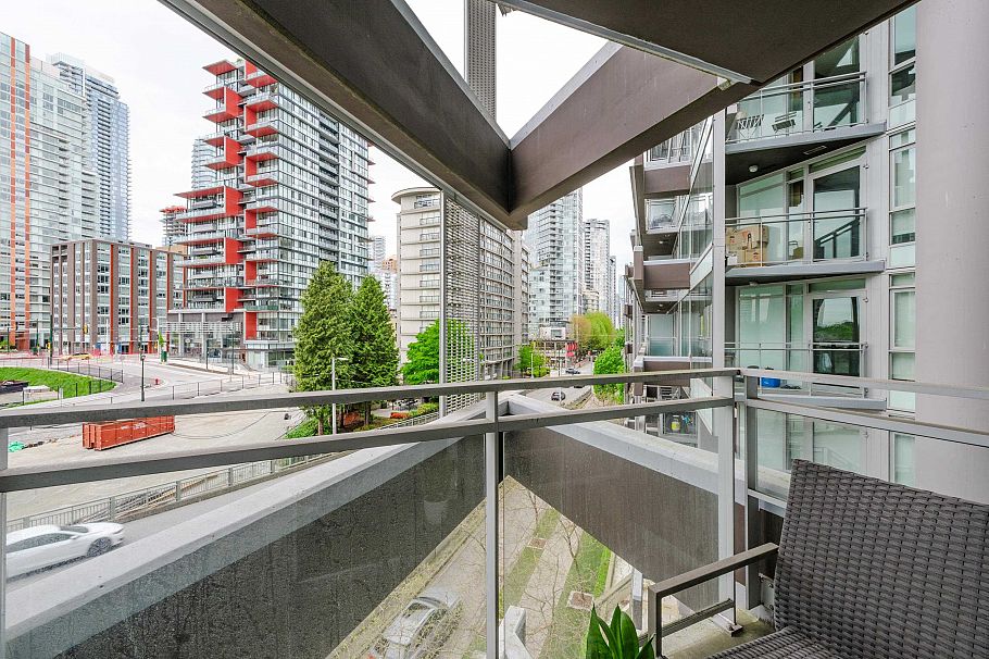 607 1372 Seymour Street Vancouver, BC - 23