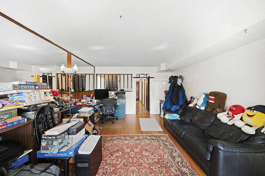 5267 Spencer Street Vancouver, BC - 25