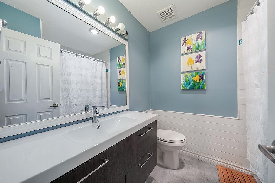 2118 6050 Larch Street Vancouver, BC - 23