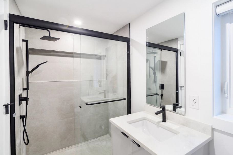 3304 Wellington Avenue Vancouver, BC - 17