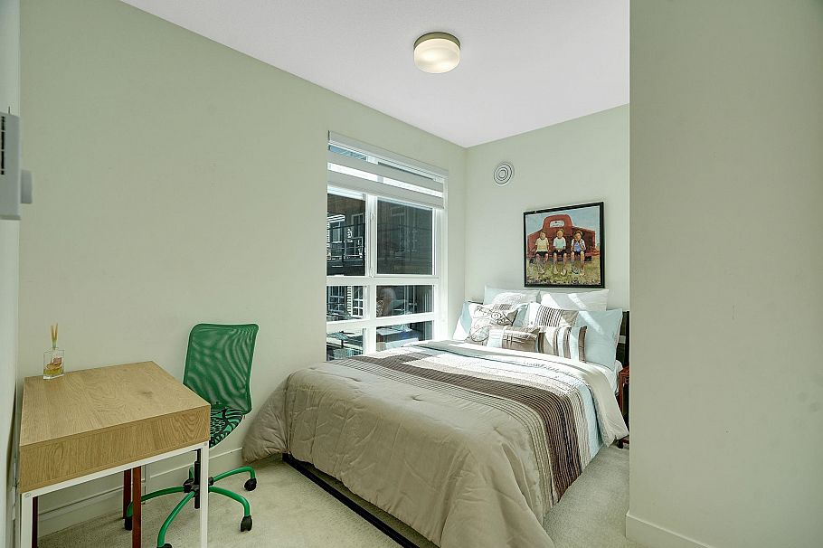 506 3462 Ross Drive Vancouver, BC - 19