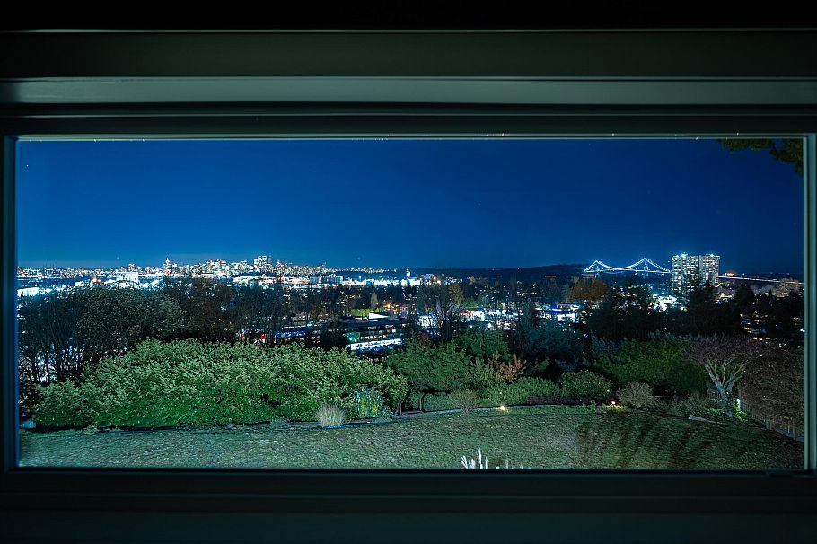 1275 W Keith Road North Vancouver, BC - 6