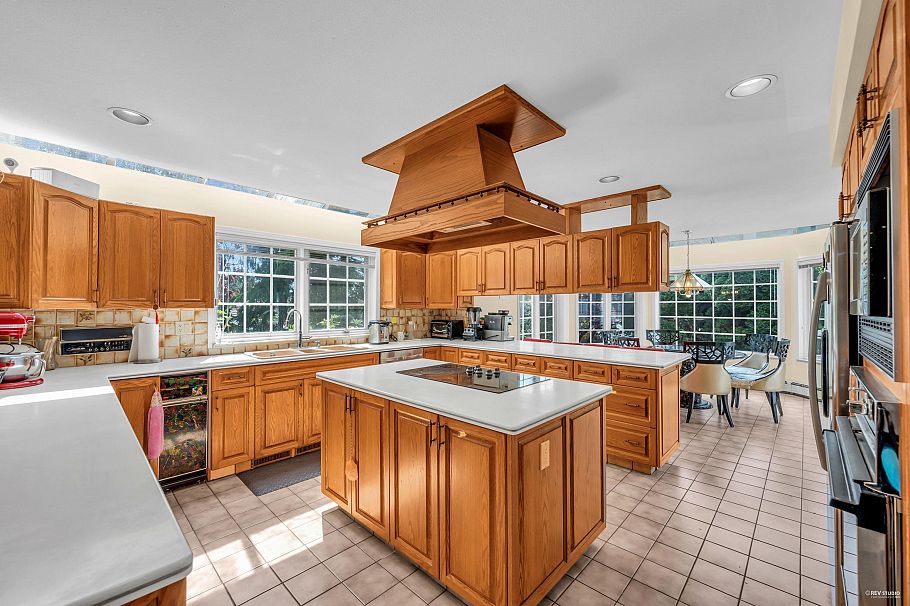 1338 W 54th Avenue Vancouver, BC - 8