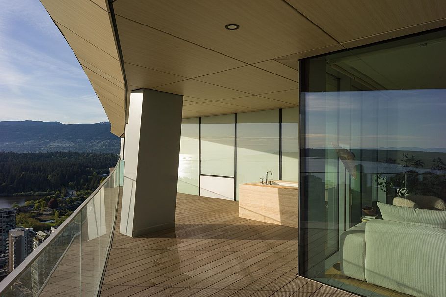 3902 1568 Alberni Street Vancouver, BC - 2