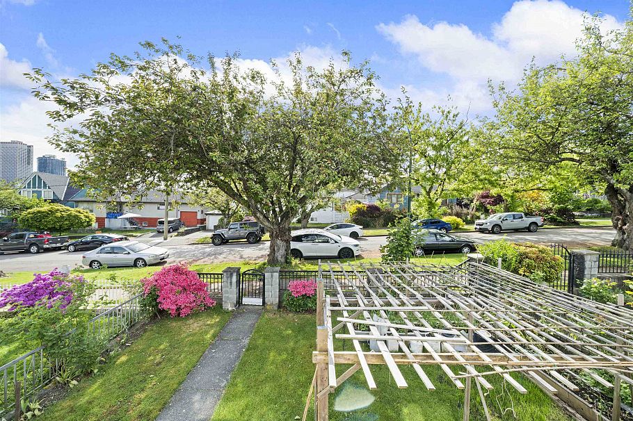 5267 Spencer Street Vancouver, BC - 35