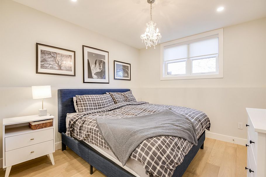 1762 E 14th Avenue Vancouver, BC - 19