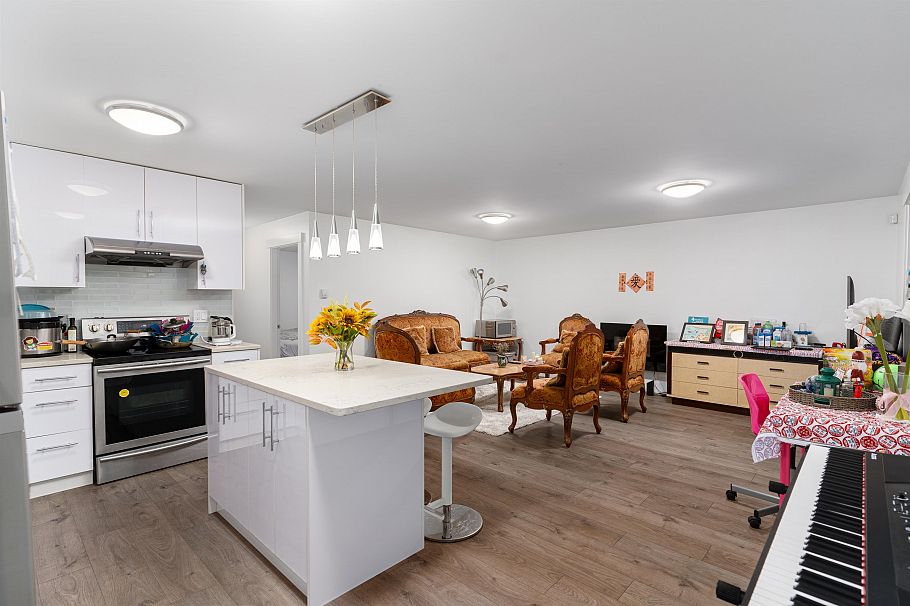 4168 Highland Boulevard North Vancouver, BC - 23