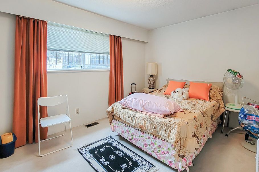 2155 Burquitlam Drive Vancouver, BC - 36