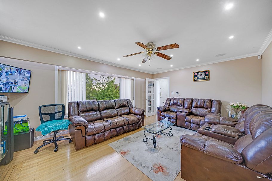 1359 E 64th Avenue Vancouver, BC - 20