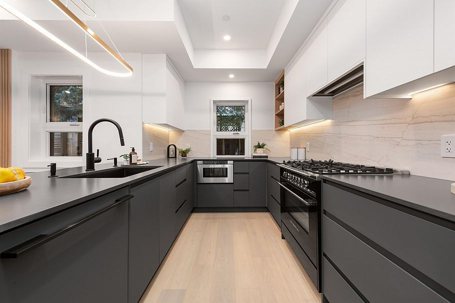 2 365 E 33rd Avenue Vancouver, BC - 14