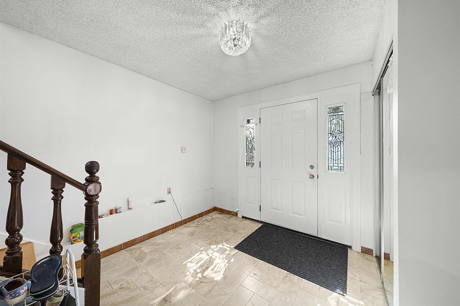 5267 Spencer Street Vancouver, BC - 24