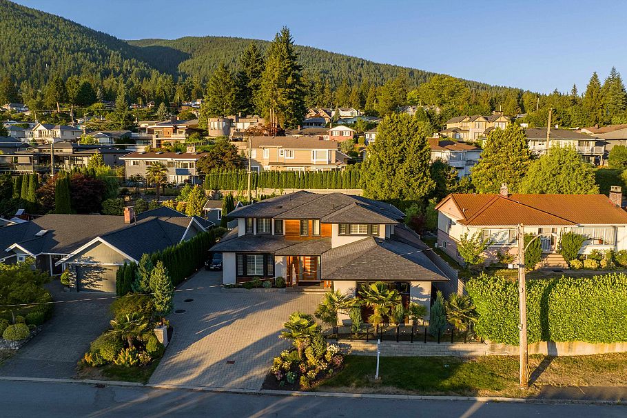 4168 Highland Boulevard North Vancouver, BC - 33