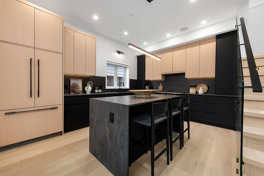 2 365 E 33rd Avenue Vancouver, BC - 25