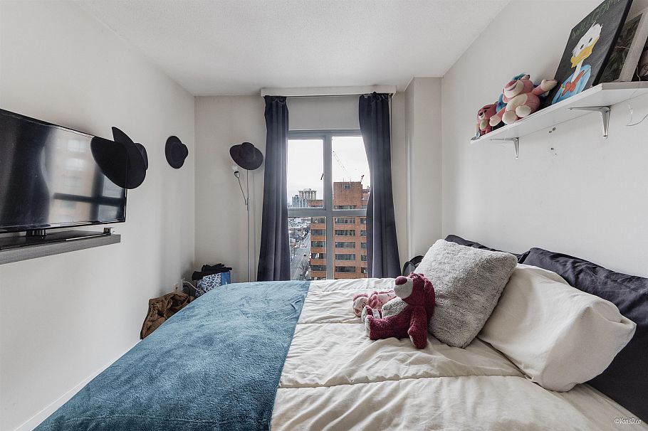 1902 1188 Howe Street Vancouver, BC - 12