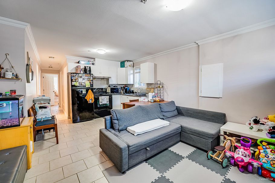 3021 E 29th Avenue Vancouver, BC - 27