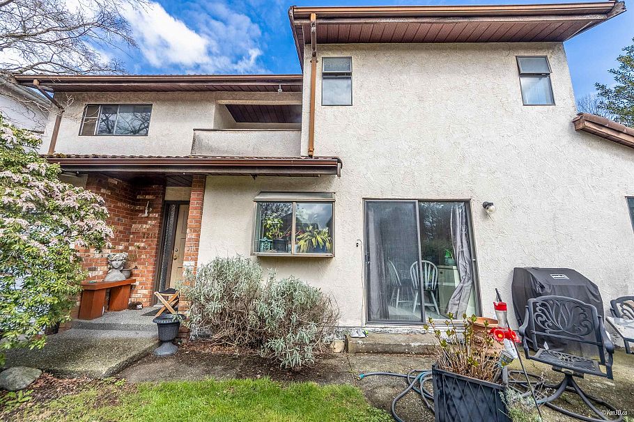 1215 W 67th Avenue Vancouver, BC - 3