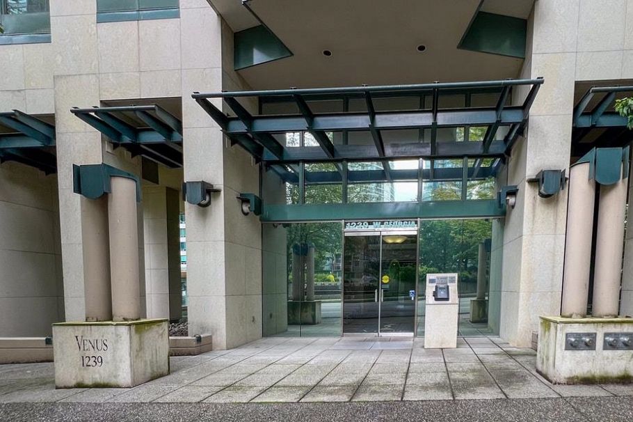 3102 1239 W Georgia Street Vancouver, BC - 2