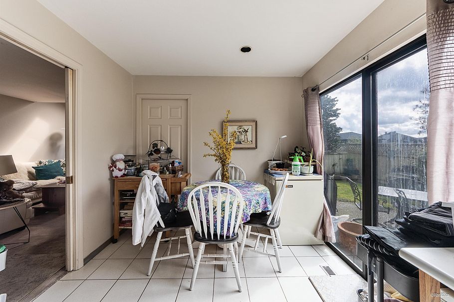 1215 W 67th Avenue Vancouver, BC - 7