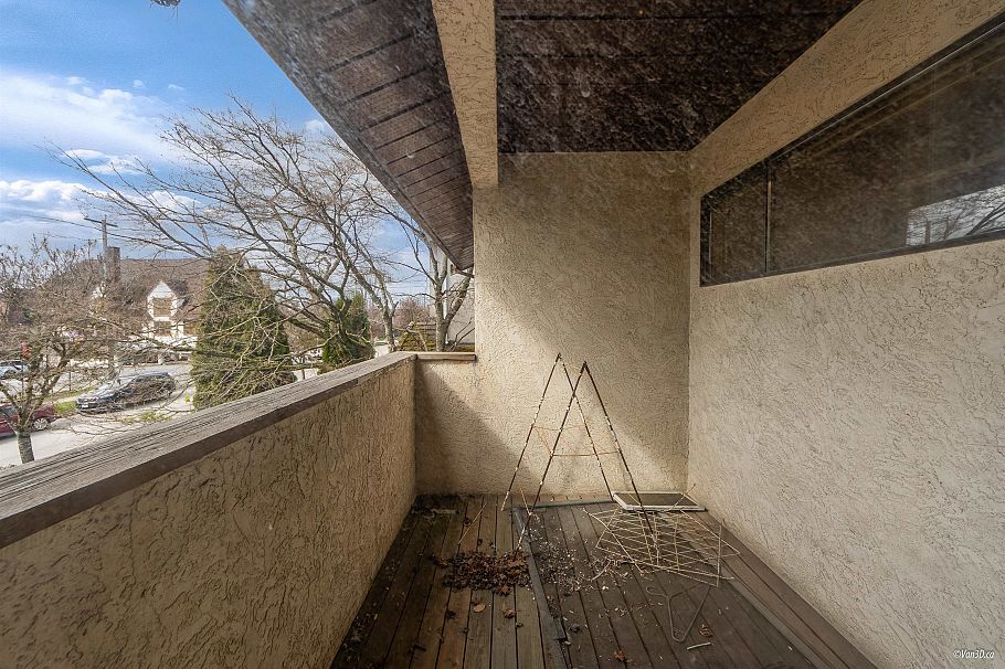 1215 W 67th Avenue Vancouver, BC - 14