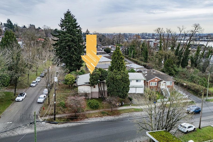 1710 Island Avenue Vancouver, BC - 1