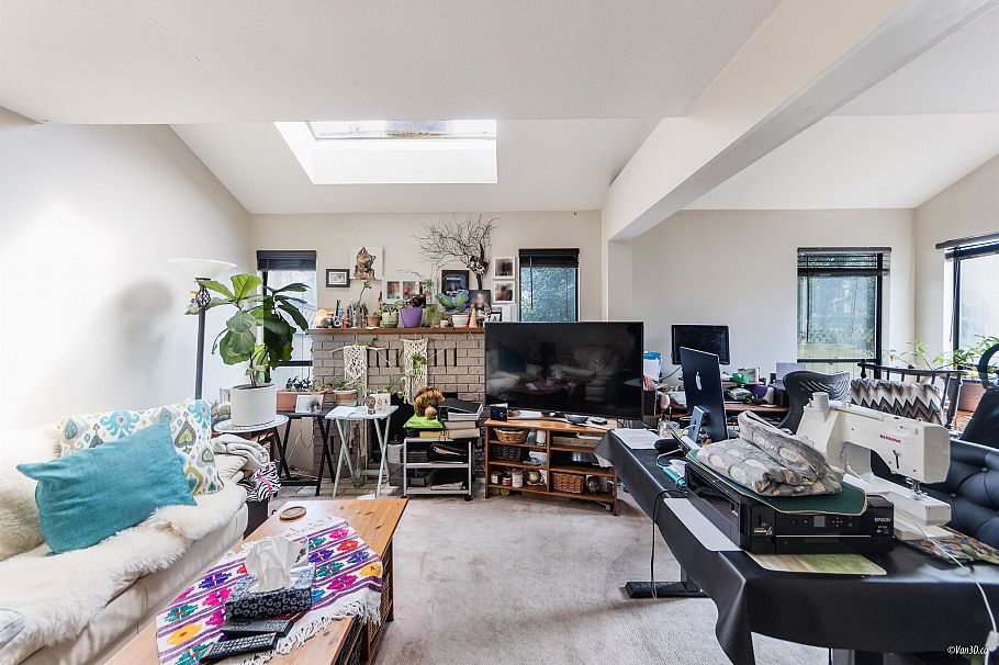 1215 W 67th Avenue Vancouver, BC - 6