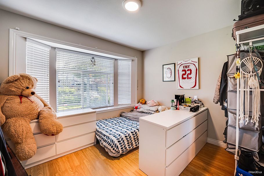 3021 E 29th Avenue Vancouver, BC - 15