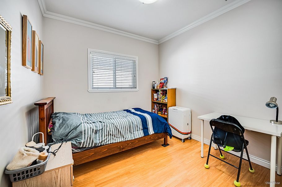 3021 E 29th Avenue Vancouver, BC - 23