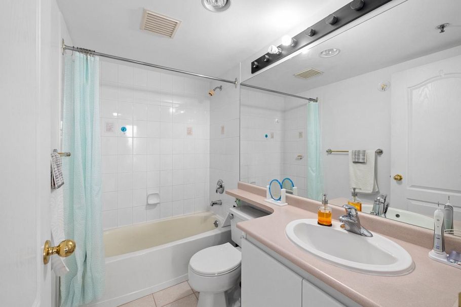 1706 888 Pacific Street Vancouver, BC - 12