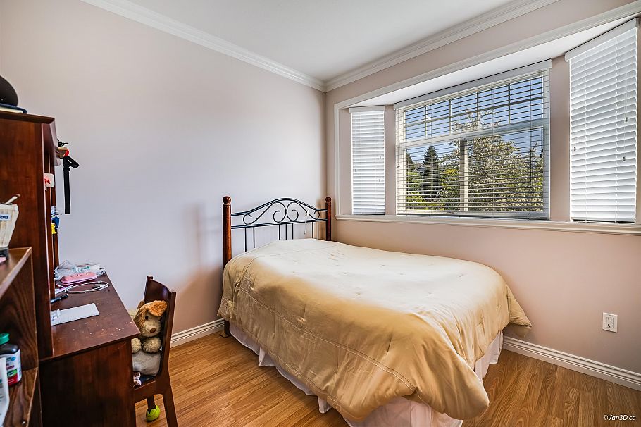 3021 E 29th Avenue Vancouver, BC - 18