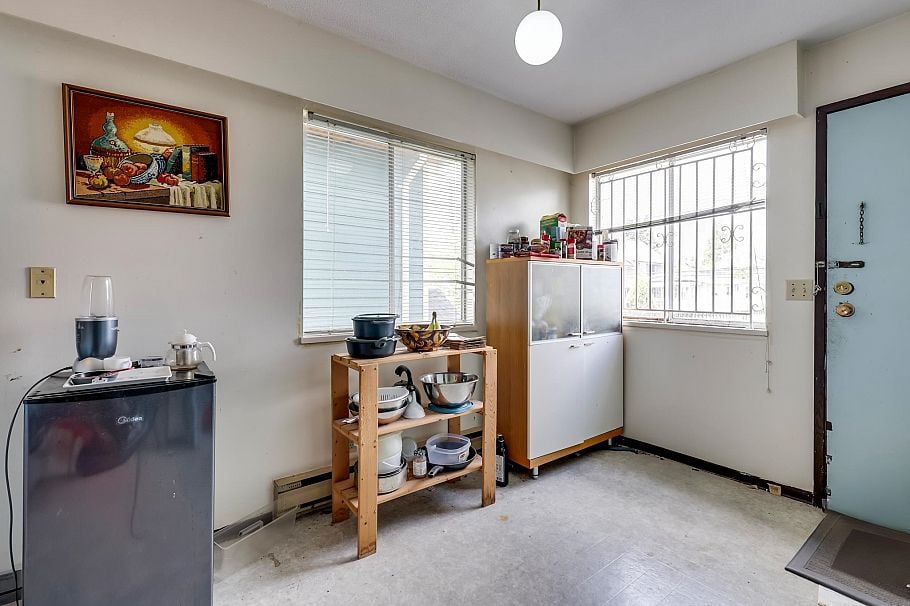 1405 - 1403 E 14th Avenue Vancouver, BC - 27