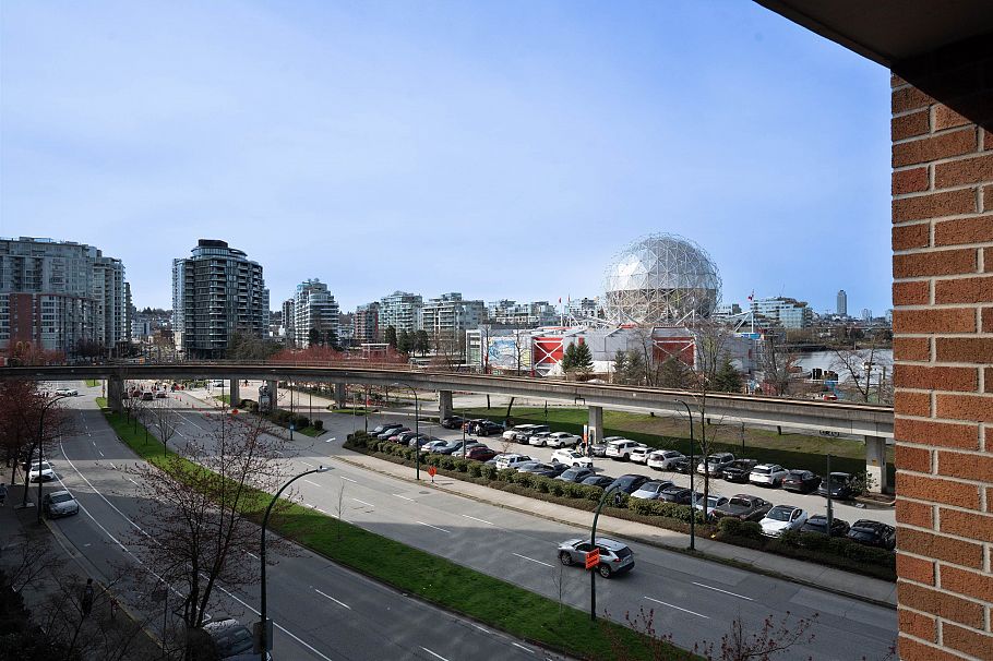 406 1128 Quebec Street Vancouver, BC - 26