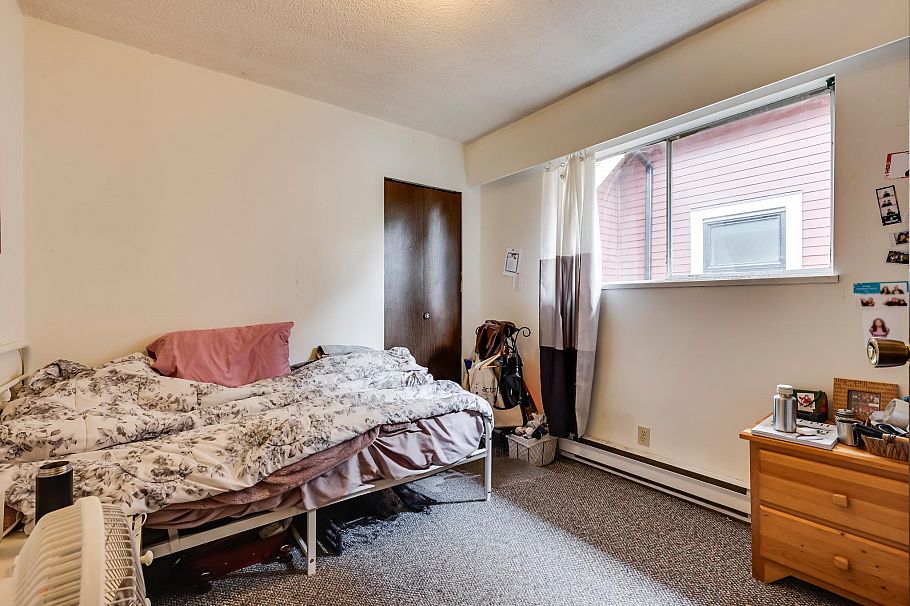 1405 - 1403 E 14th Avenue Vancouver, BC - 33