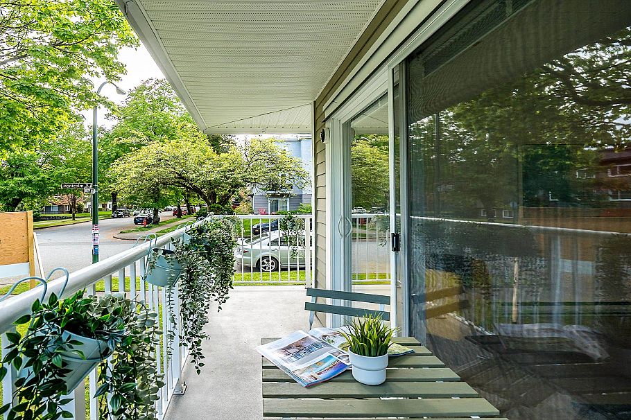104 8690 Montcalm Street Vancouver, BC - 21