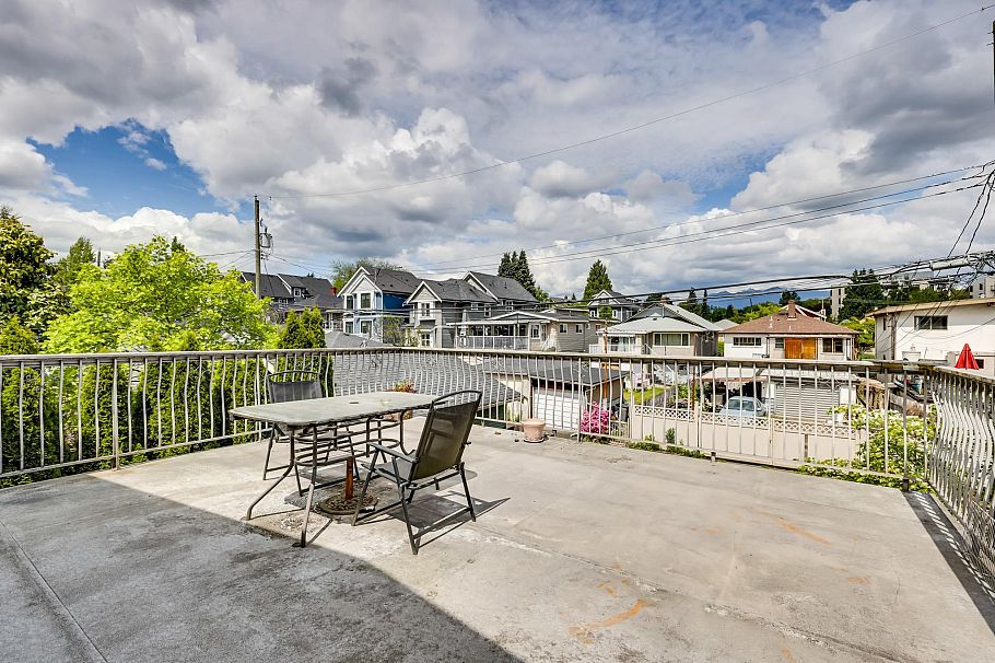 1405 - 1403 E 14th Avenue Vancouver, BC - 28