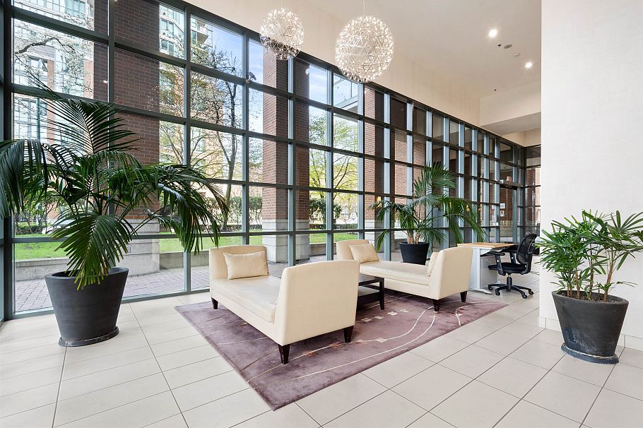 406 1128 Quebec Street Vancouver, BC - 30