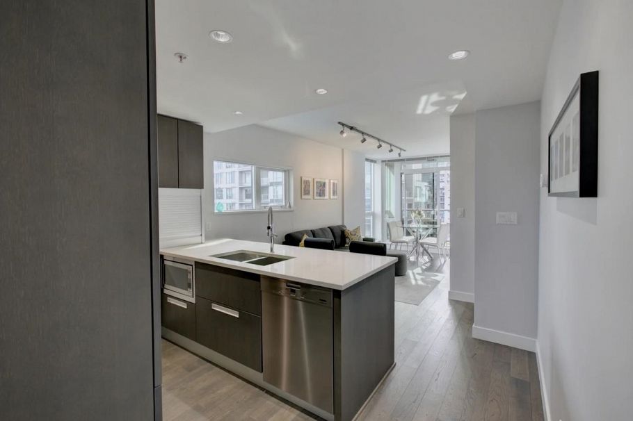 610 288 W 1st Avenue Vancouver, BC - 9