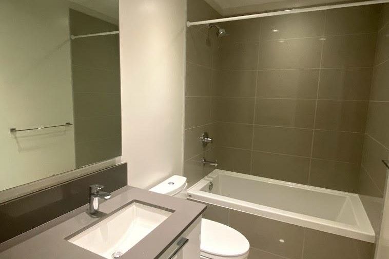 701 3487 Binning Road Vancouver, BC - 9