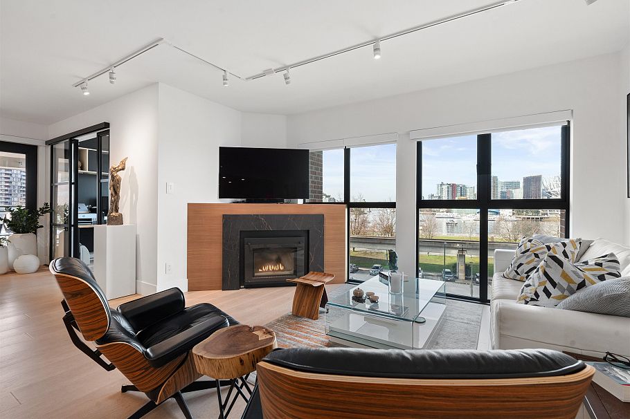 406 1128 Quebec Street Vancouver, BC - 11