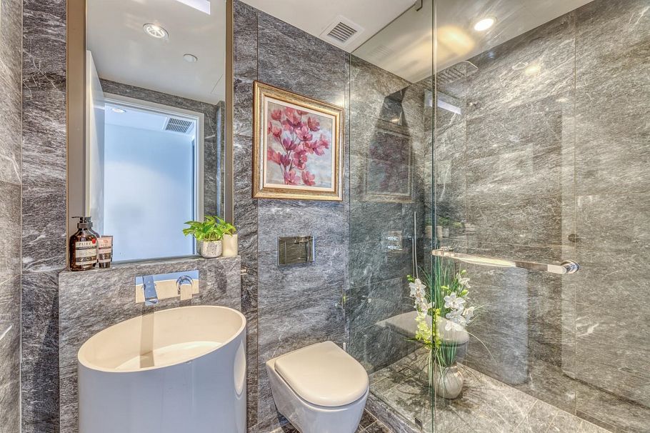 5601 1151 W Georgia Street Vancouver, BC - 16